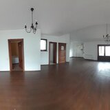 Piata Muncii- Decebal, vila 400mp,12 camere, curte 200mp